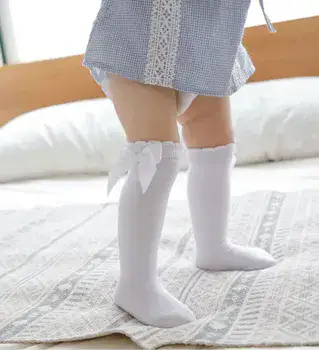 גרב פפיון לבן